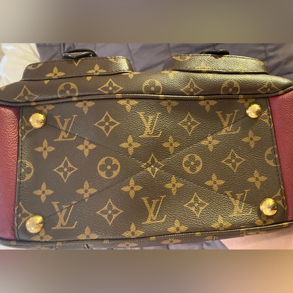 Louis Vuitton Manhattan NM in Raisin EUC - Picture 5 of 14